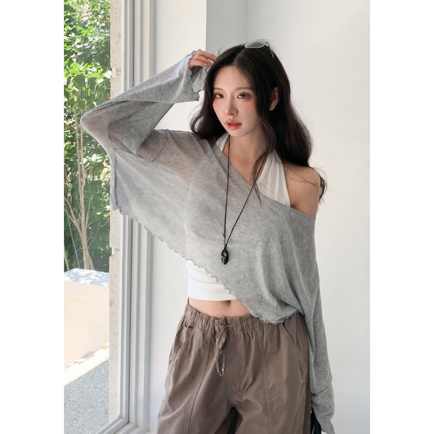 韩式露肩挂脖T恤吊带女套装