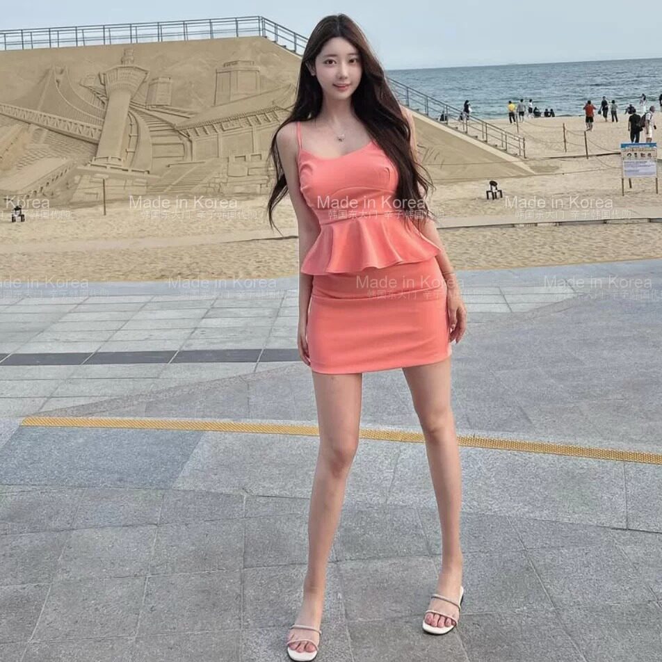 夏季辣妹风吊带高腰包臀裙两件套