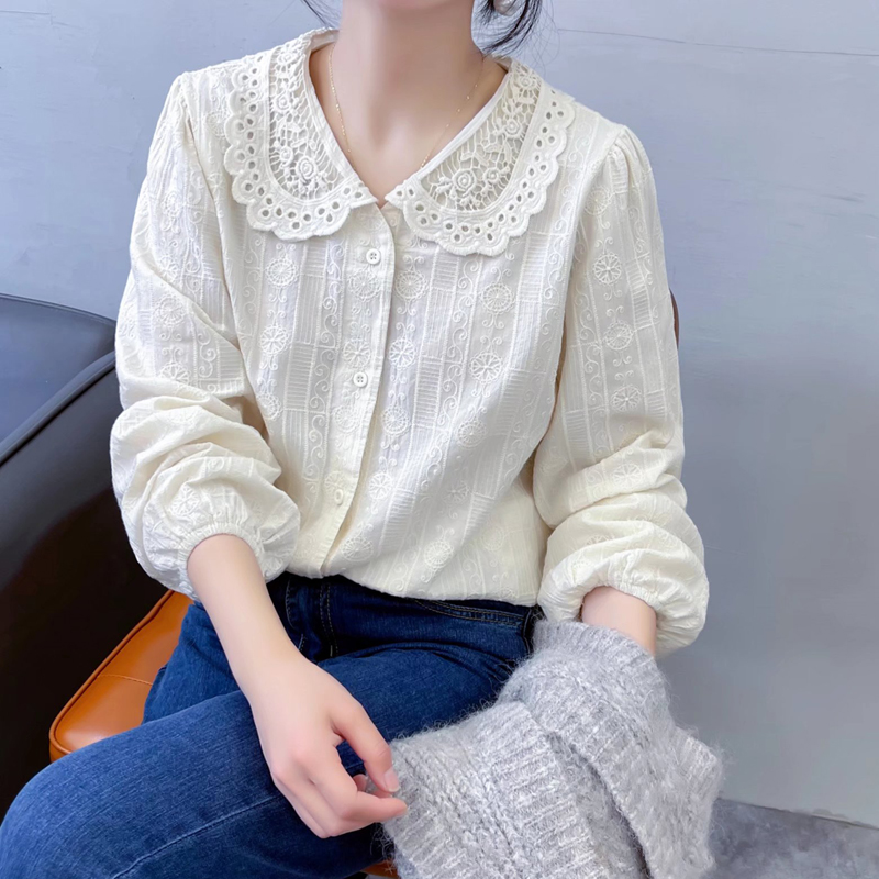 钩花缕空蕾丝花边拼接衬衫女春秋新款温柔风宽松开衫翻领上衣外套