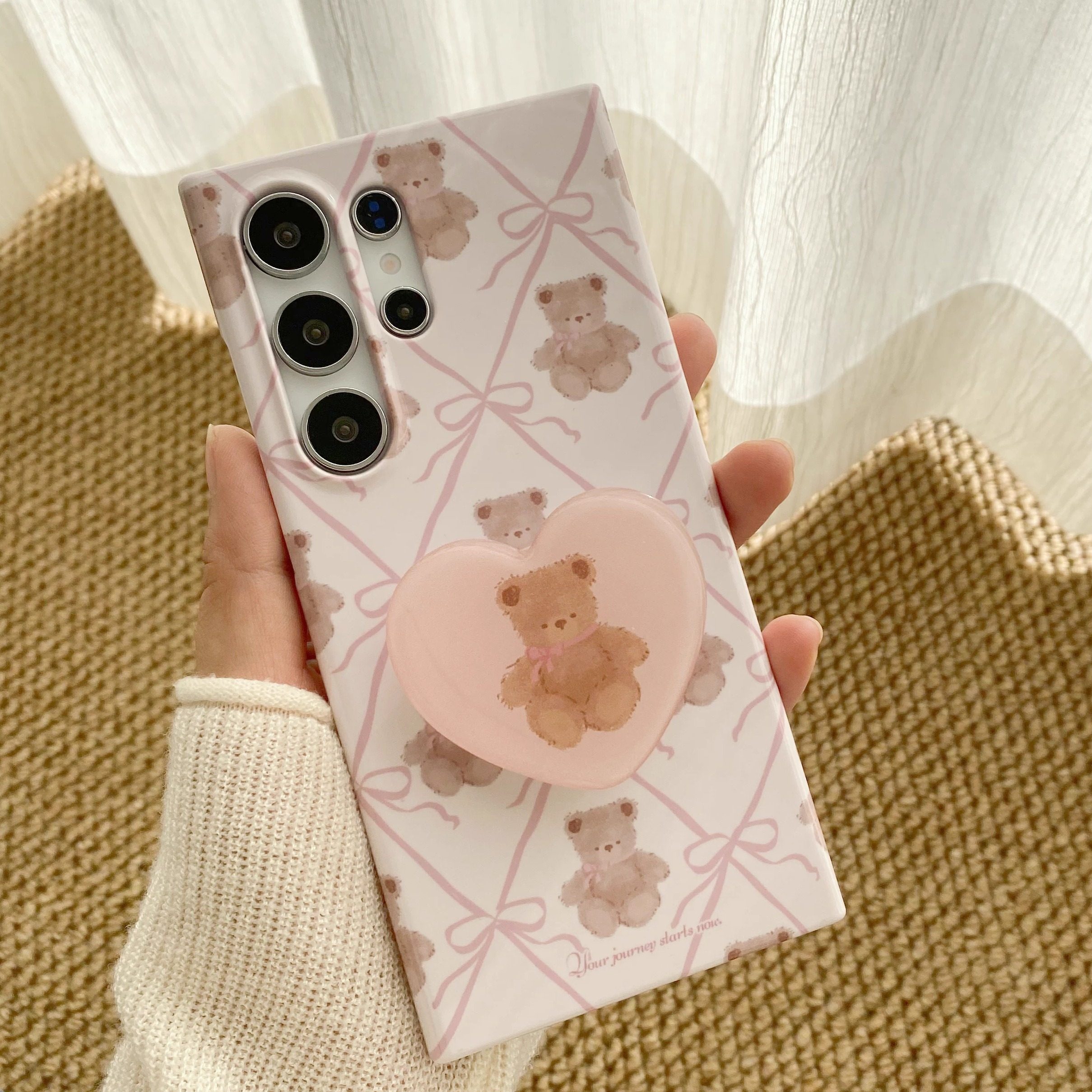 蝴蝶结小熊适用于三星S24Ultra光面菲林硬壳S23/S21Ultra小众防摔S22+手机壳S21+/s23ultra创意可爱25ultra