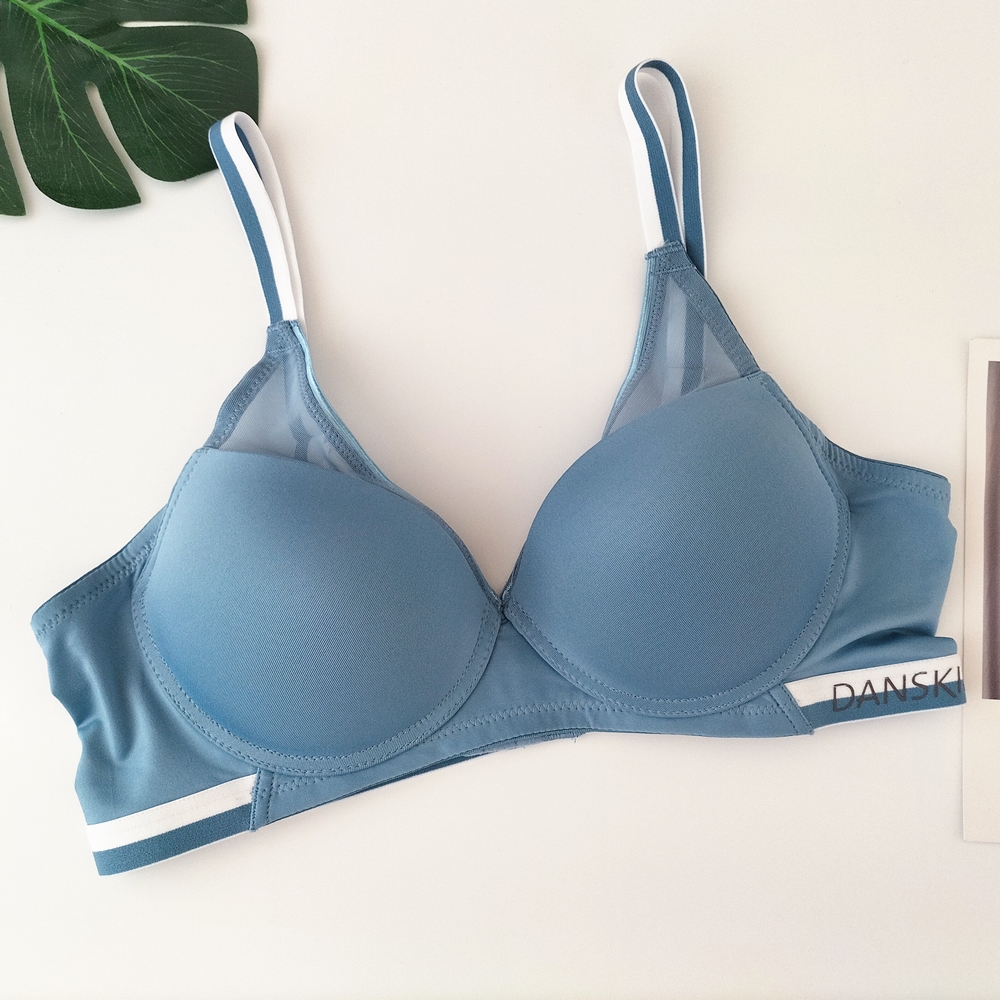 微瑕疵处理运动品牌无钢圈文胸