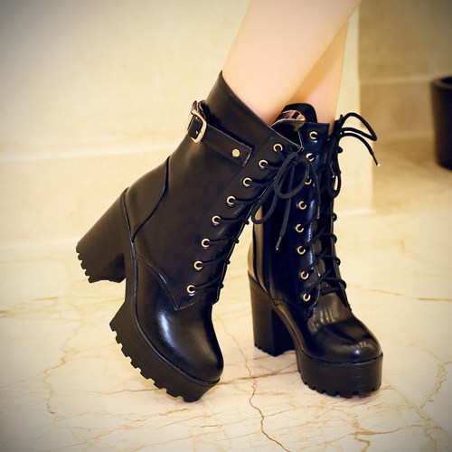 秋冬季防水台英伦风皮带扣机车靴