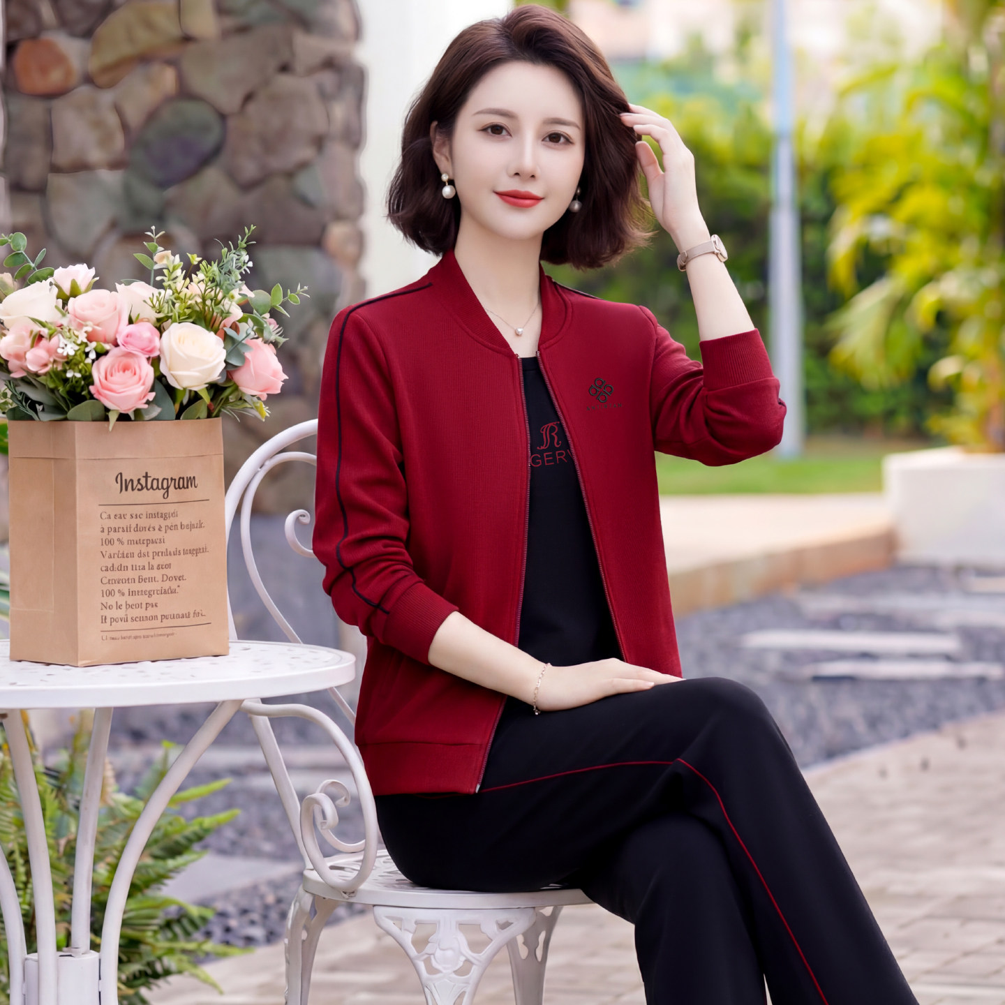 今年流行春秋中年女式运动套装2026新款棒球领长袖卫衣外套三件套