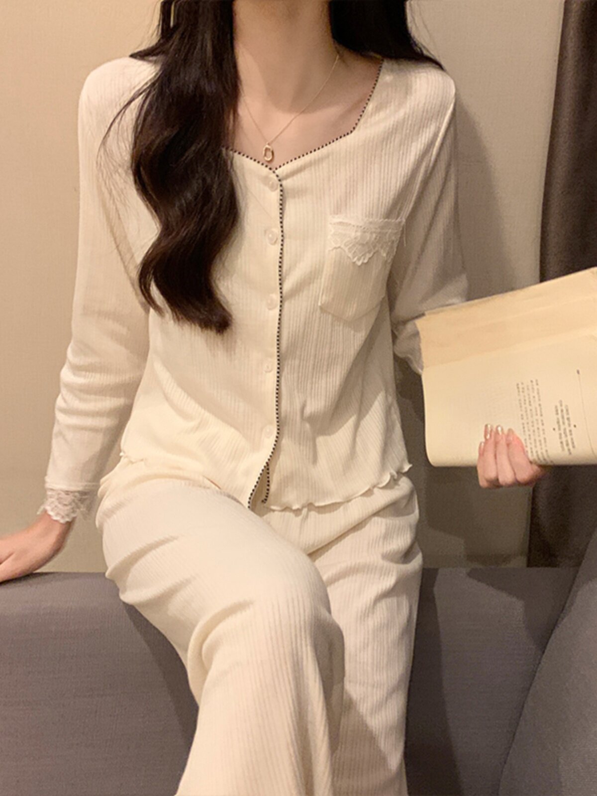 여성용 잠옷 봄 가을 겨울 얇은 순면 긴팔 2024 새로운 인터넷 연예인 순수 정욕 스타일 살구색 홈웨어 세트