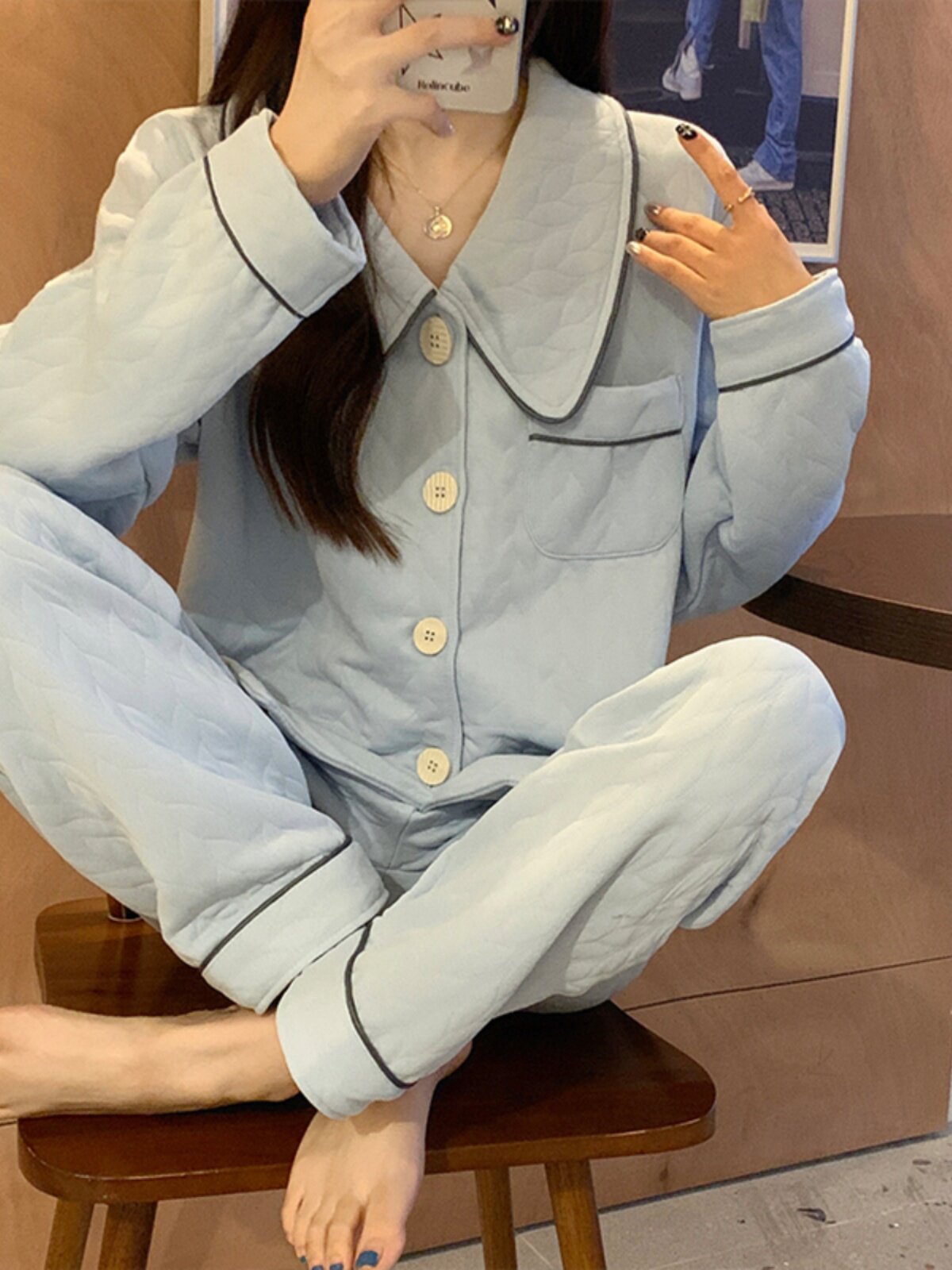여성을위한 가을 겨울 잠옷 봄 가을 두꺼운 에어 코튼 2024 새로운 인터넷 연예인 스타일 가을 블루 카디건 홈웨어