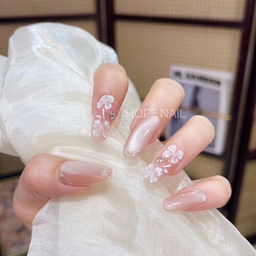 温柔甜美风冰花猫眼穿戴甲美甲