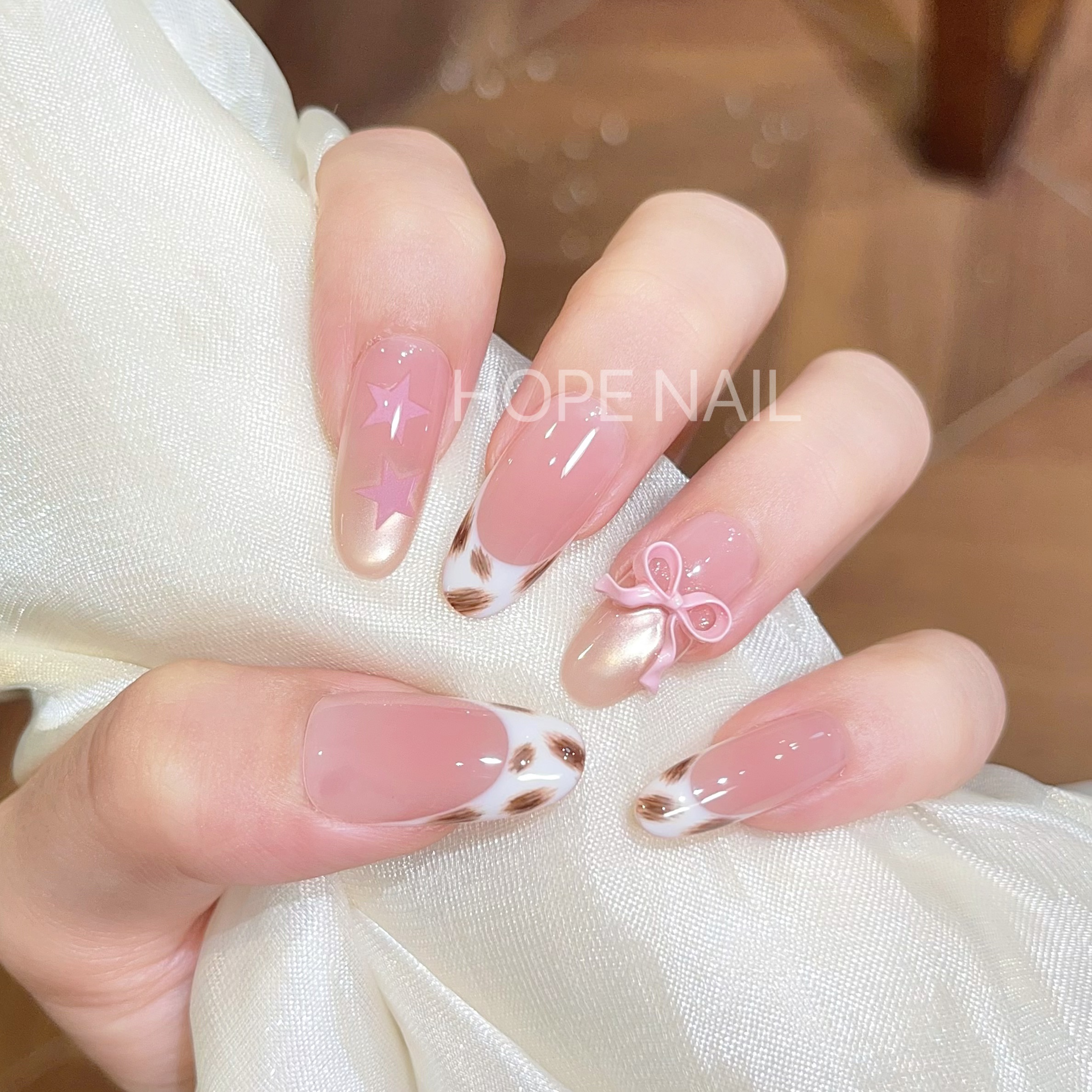 【公主豹】甜辣法式豹纹蝴蝶结猫眼手工穿戴甲腮红显白高级感美甲