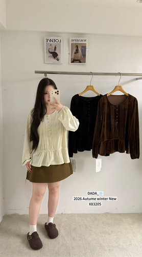 DA家X83205#丝绒小衫929 黑色  杏色  咖色 1-2码