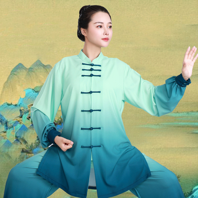 春晚同款！青绿太极服