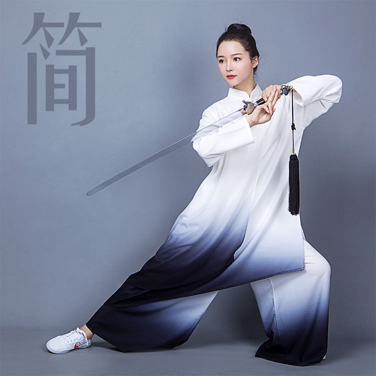 小和山太极服女水墨渐变中式剑术表演服中国风高档八段锦练功服男