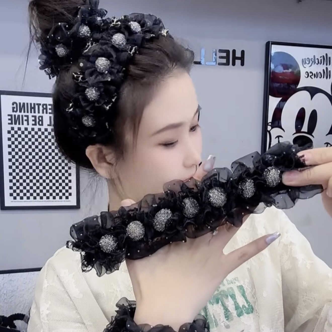星点璀璨球子双层花朵拍拍圈网红爆款丸子头高马尾高颜值砂糖球球