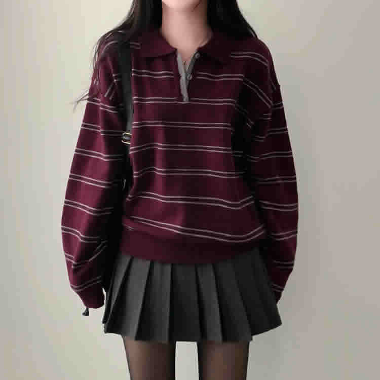 时尚起义纽扣翻领顺滑条纹针织衫