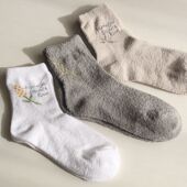 自然风 短袜 纯色舒适森女风 秋冬摇粒绒 女士干花织花保暖袜子