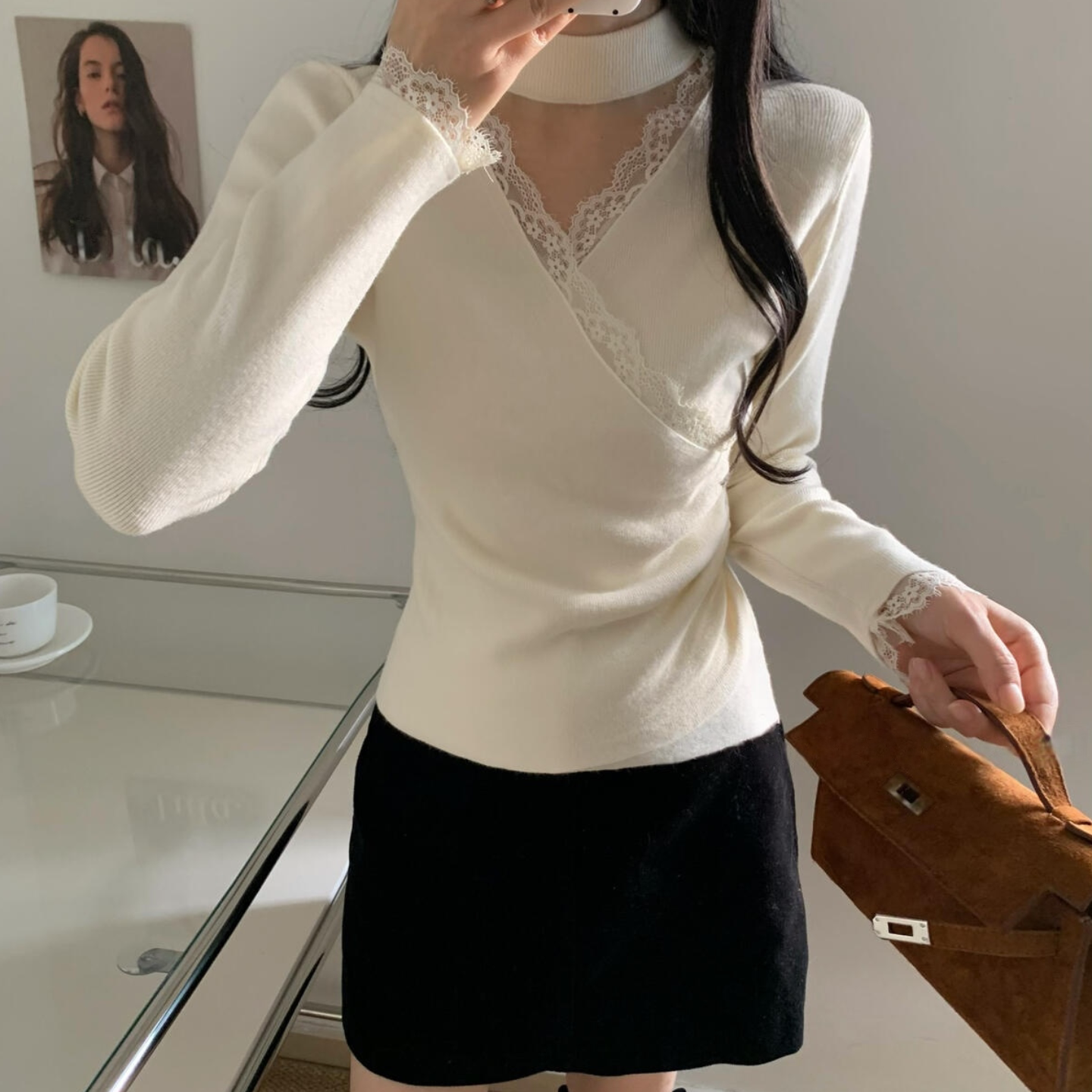 纯欲蕾丝挂脖针织打底衫女秋冬2025新款修身弹力镂空内搭气质毛衣