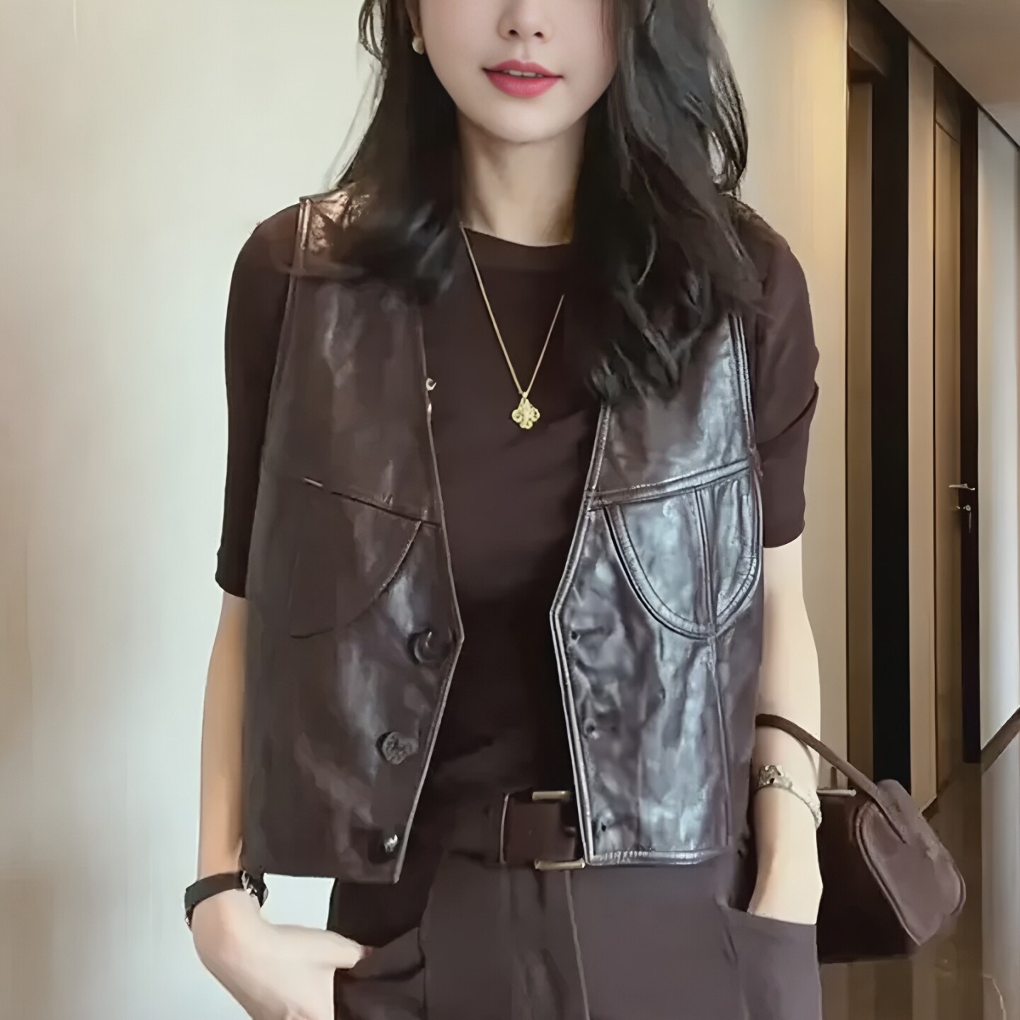 复古皮马甲背心外套女秋季新款夹克休闲百搭单排扣短款机车服上衣