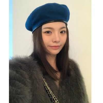 贝雷帽逛街休闲女秋冬
