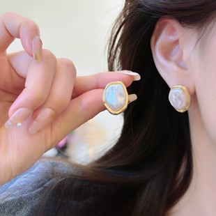 异形巴洛克珍珠耳环轻奢高级感独特设计耳钉女时尚气质冷淡风耳夹