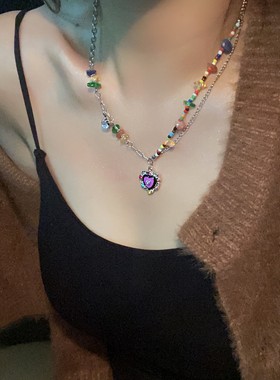 多巴胺甜酷彩色串珠爱心项链女夏轻奢小众颈链2025新款爆款配饰品