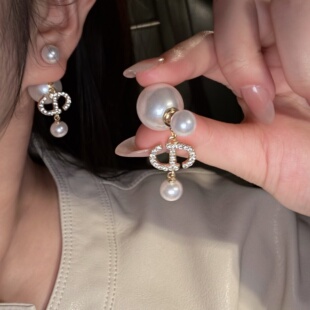 字母闪锆CD耳环后挂式珍珠耳钉女高级感轻奢气质礼服耳饰耳坠配饰