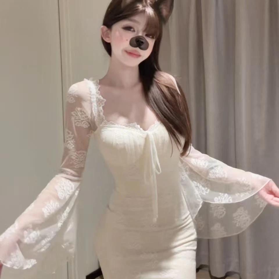 法式小香风蕾丝名媛方口领长袖连衣裙女2025秋季新款纯欲绑带裙子