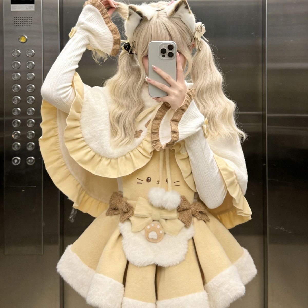 新款少女甜美毛绒甜美可爱蝴蝶结外套斗篷拼接背带连衣裙三件套女