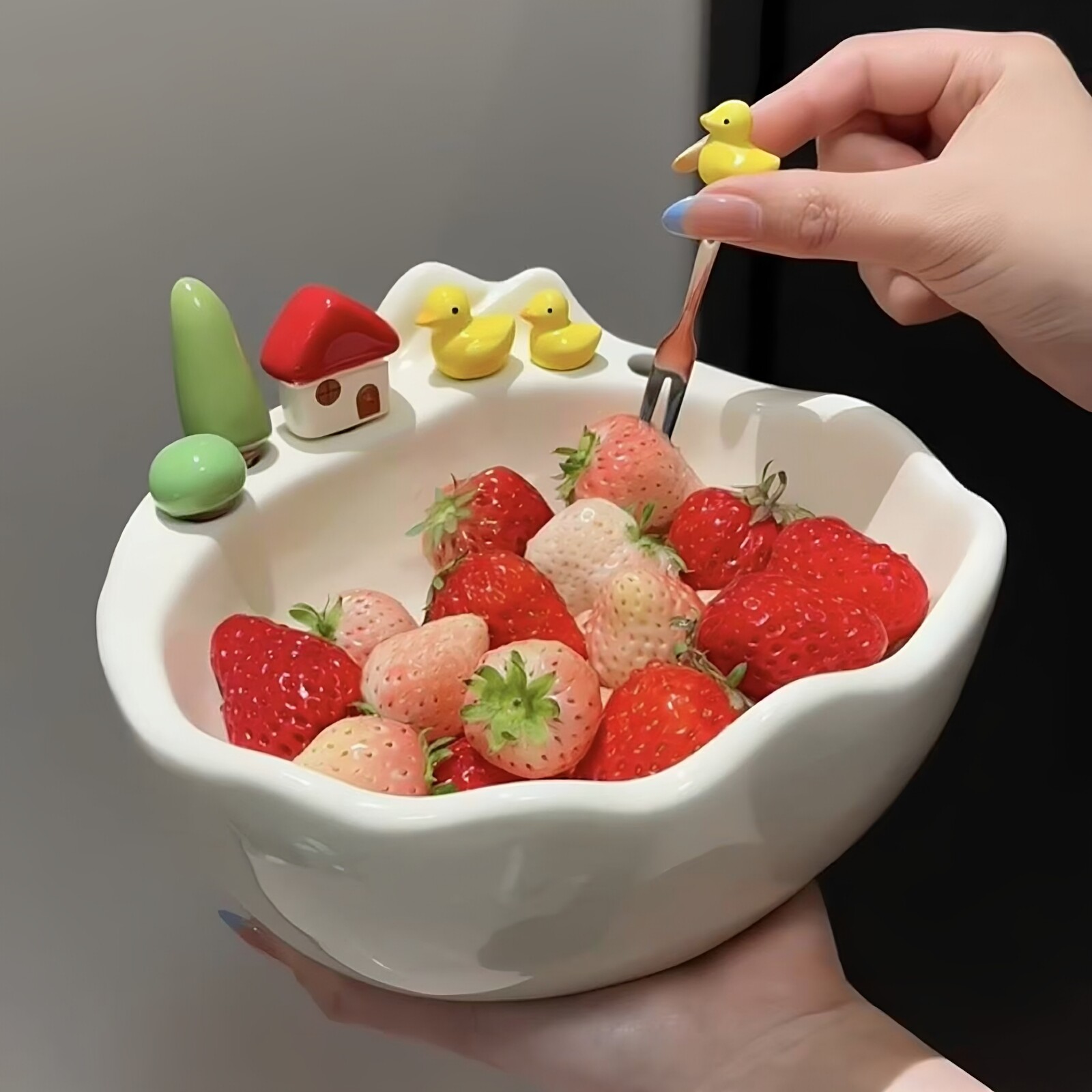 家用水果盘可爱小鸭子陶瓷水果叉套装客厅茶几大容量零食水果碗盘