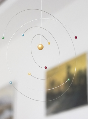 宇宙原子空中平衡动态吊饰ins极简风铃北欧悬挂装饰品咖啡民宿