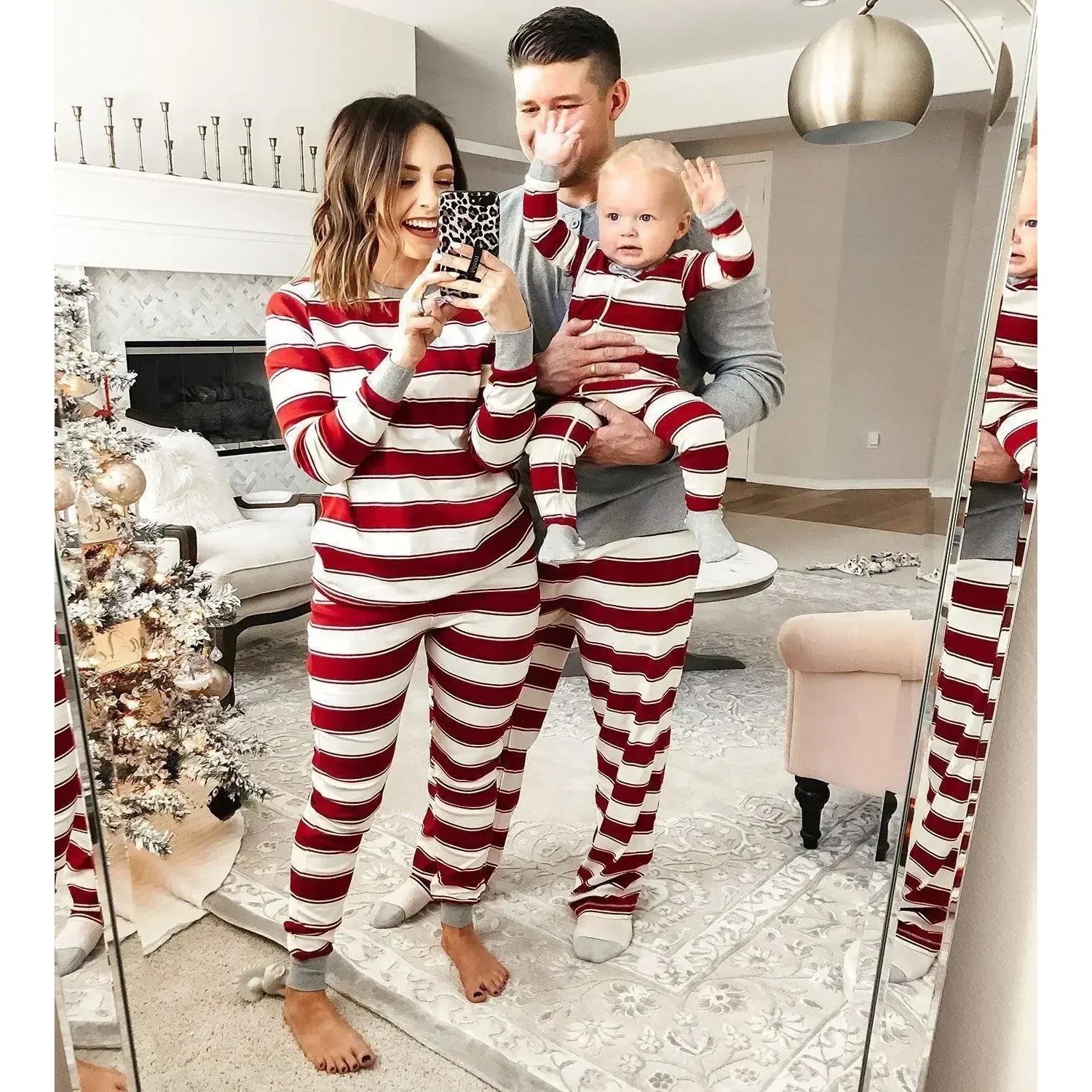 New 2025 Striped Print Matching Christmas Outfit Mom Dad Kid
