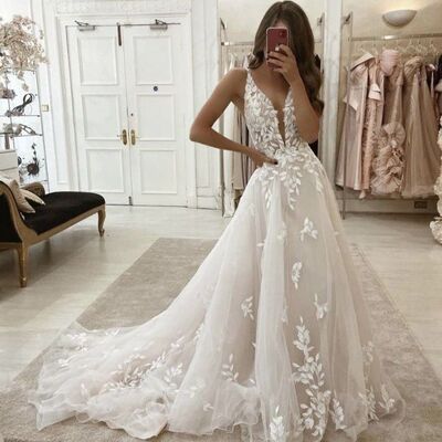 Wedding Dresses V-neck Custom-Made Court Train Appliques Sle