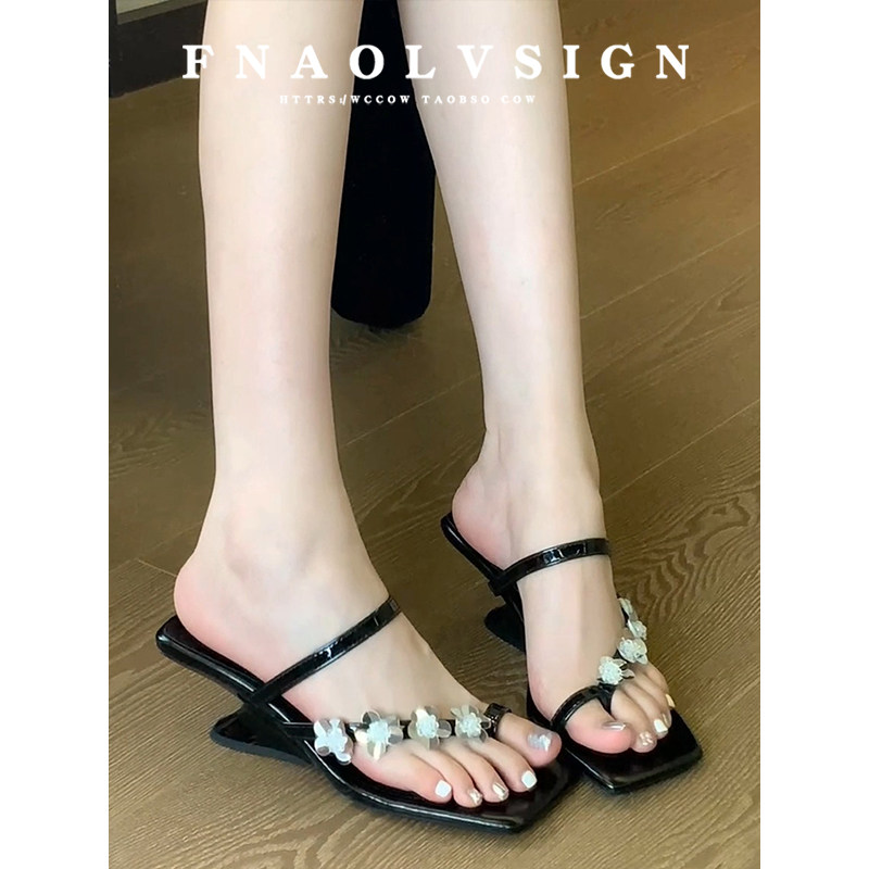 【现货！免费试穿】夹趾凉拖鞋女