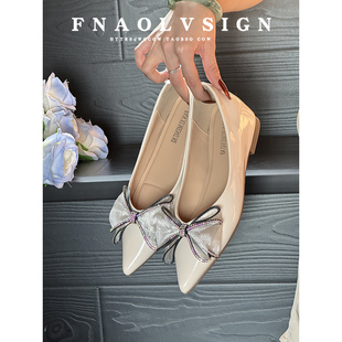 羊皮版~尖头浅口单鞋女2025新款温柔风蝴蝶结水钻内增高平底鞋女