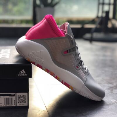 外场篮球鞋Adidas/阿迪达斯耐磨