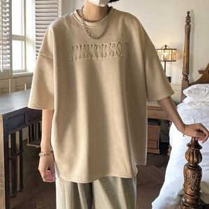 立体凹凸压印字母麂皮绒短袖814-1-T80-P48 控59 （100聚酯纤维）图片