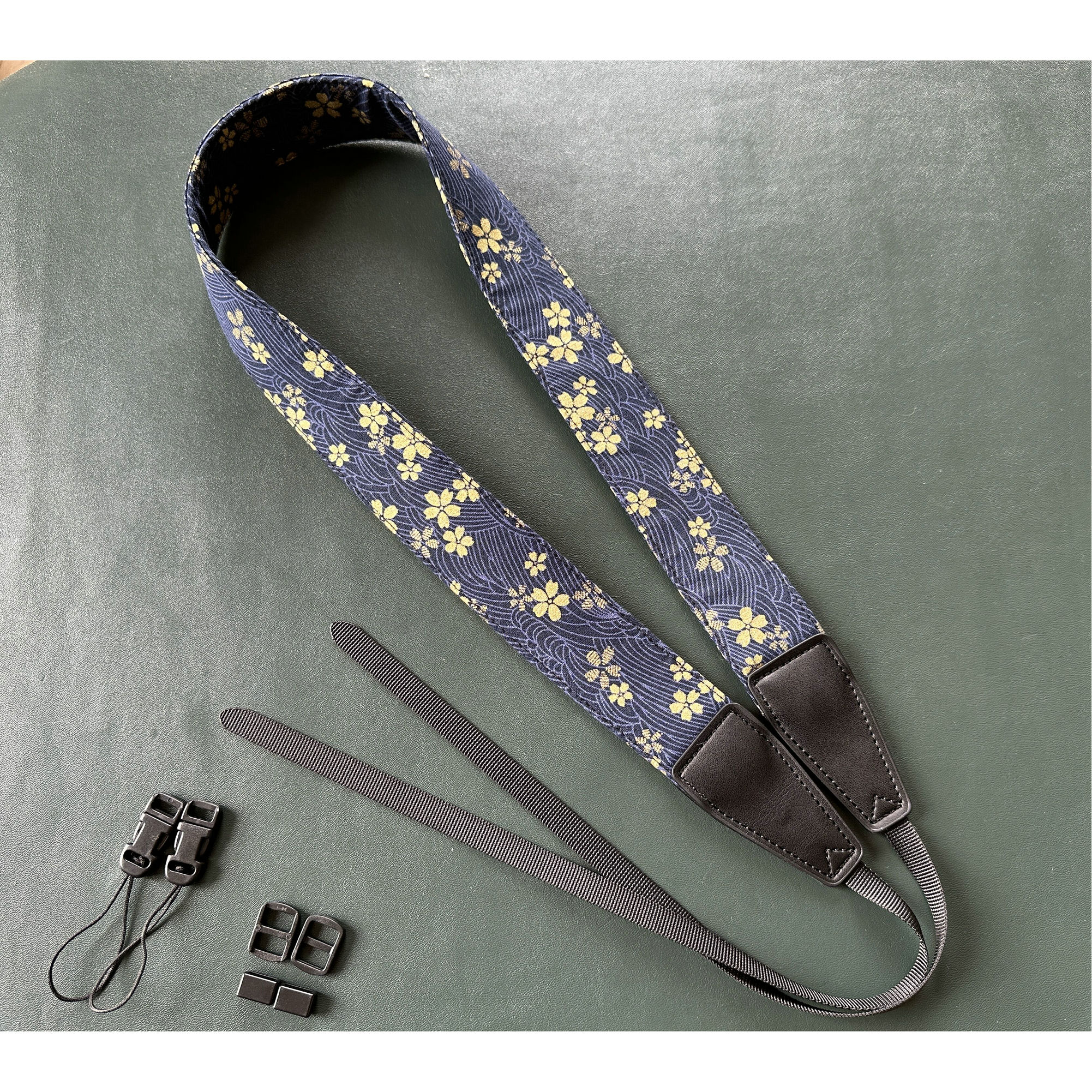 UNIKSTRAP樱花相机背带