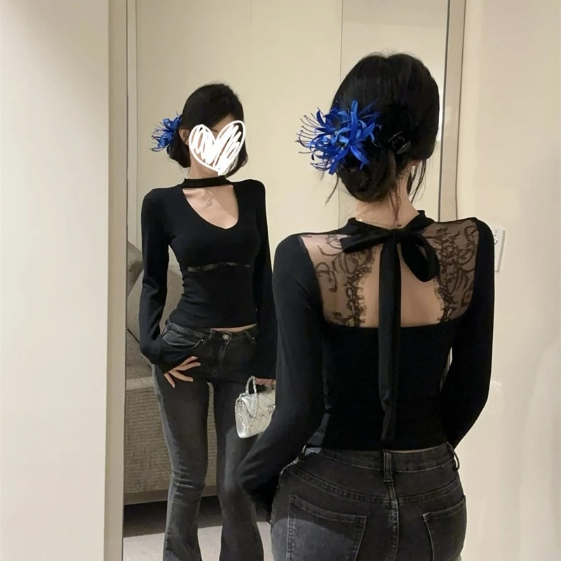 辣妹蕾丝拼接挂脖系带长袖T恤