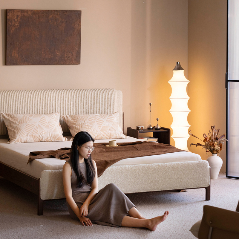 致家家居圈圈毛靠背奶油风双人床