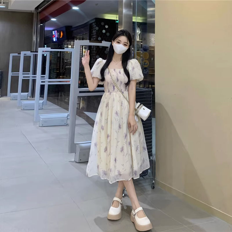 大码女装韩版方领泡泡袖碎花连衣裙2023夏季收腰显瘦气质长裙胖MM