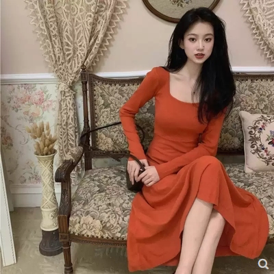法式方领复古修身长袖连衣裙初秋装年新款内搭打底中长款裙子