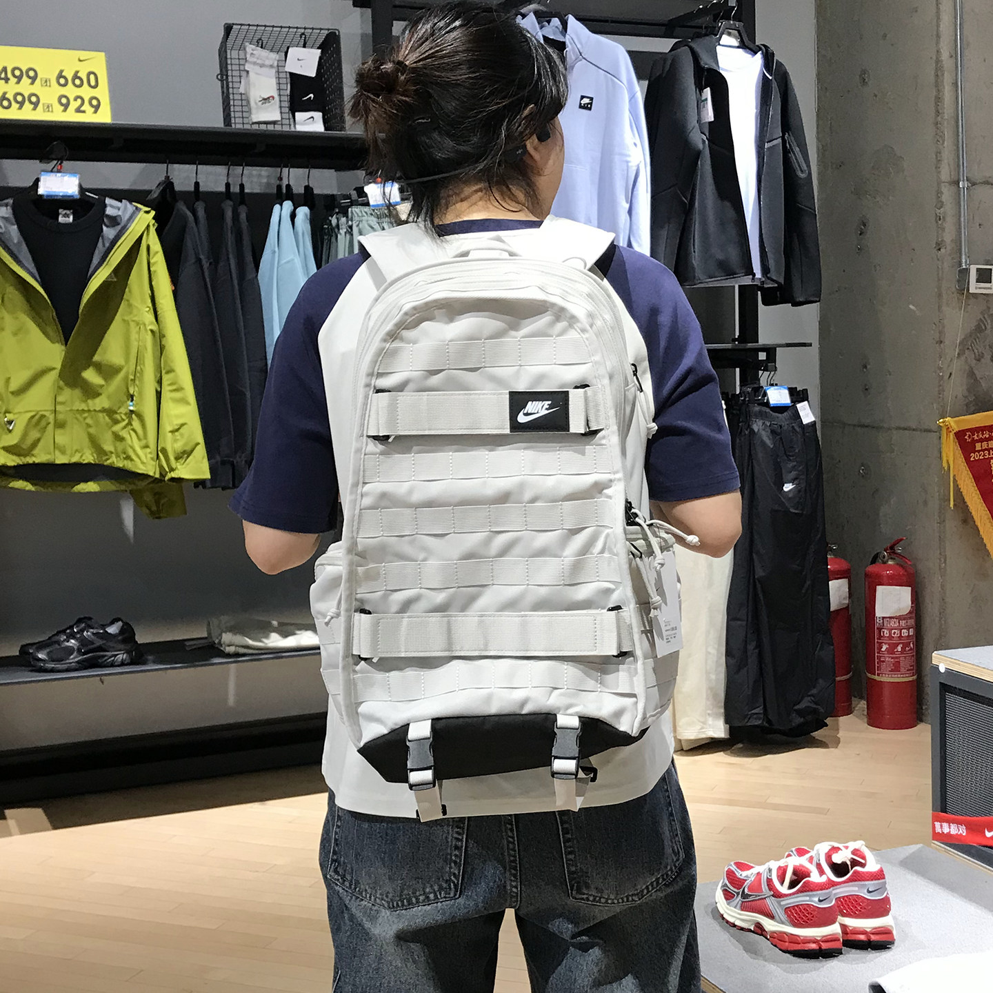 耐克运动休闲初高中SB滑板电脑双肩背包学生书包男女BA5971-072