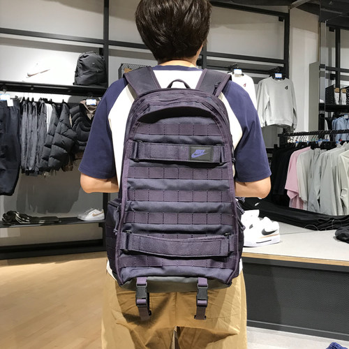 耐克NIKE双肩背包学生书包男女