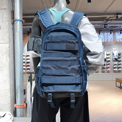 耐克NIKE双肩背包学生书包男女