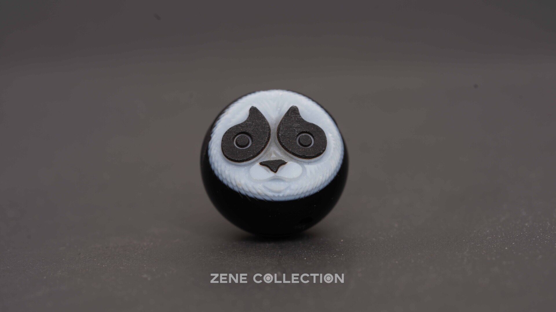 耀天文玩精品一线药师玛瑙雕刻熊猫牡丹莲花面具人手串手链配珠