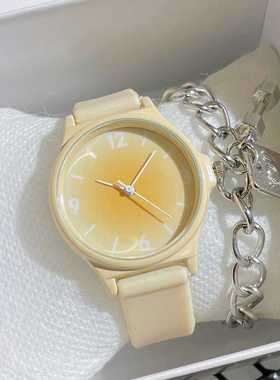 日系简约晕染奶黄色软带手表女ins高颜值学生党初高中生小众设计