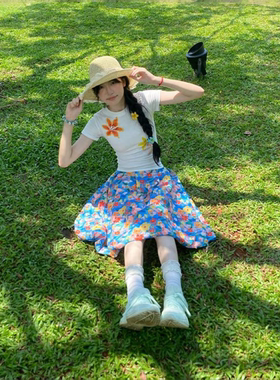 油画碎花多巴胺高腰A字半身裙