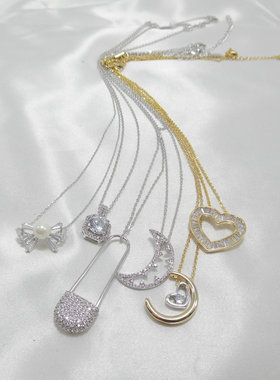 小巧锆石微镶叉子月亮流苏项链