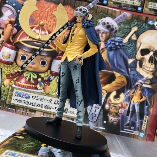 海贼王手办和之国特拉法尔加罗