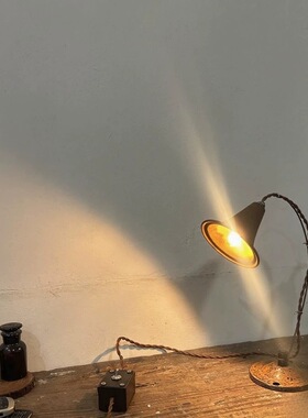 古典日系诧寂禅意泡茶室道具金属手工做旧器具咖啡厅怀旧摆件台灯