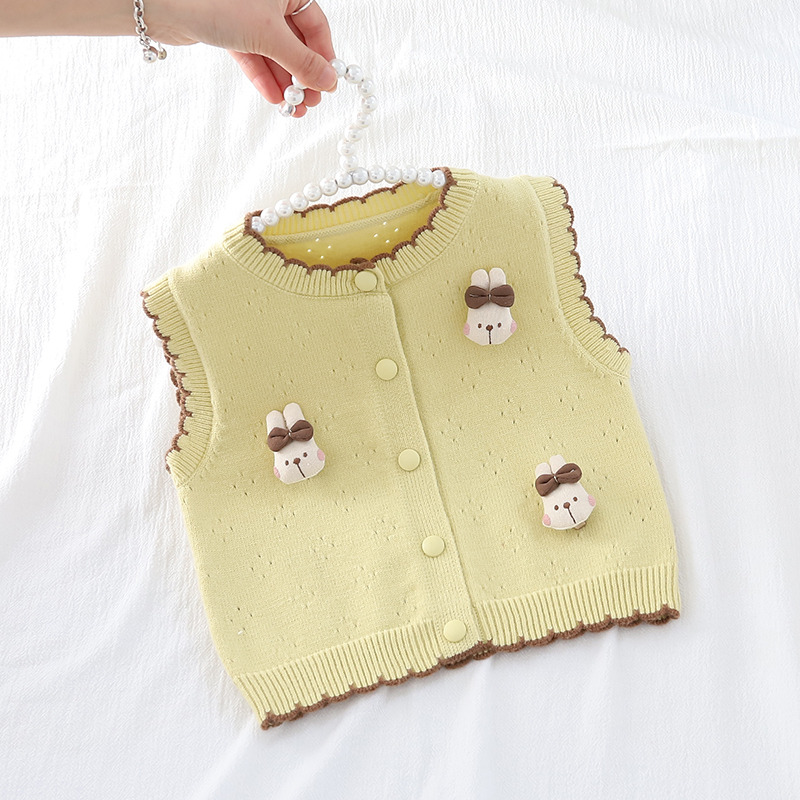 女宝宝洋气针织开衫马甲中小童春装2025新款女童可爱卡通毛衣坎肩