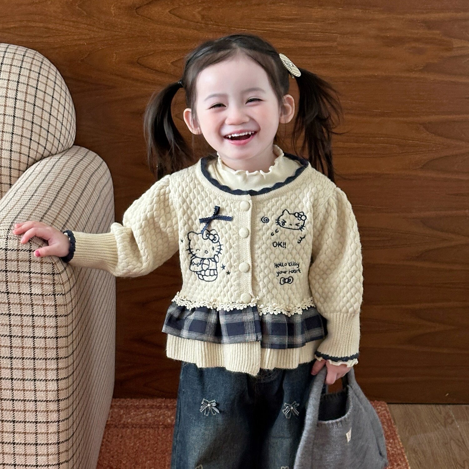 女宝宝花边圆领开衫毛衣女婴幼儿童春秋装2025新款女童针织衫外套