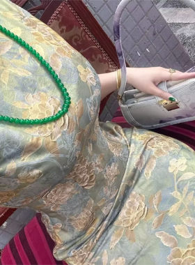 画报夫人新中式缎面碎花旗袍女夏
